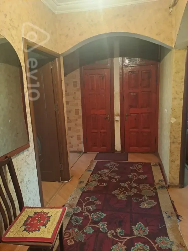 Satılır 3 otaqlı köhnə tikili 65 m²