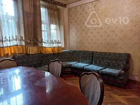 Kirayə verilir 3 otaqlı köhnə tikili 90 m² — Bakı, Nərimanov 3 otaq 90.00 m²