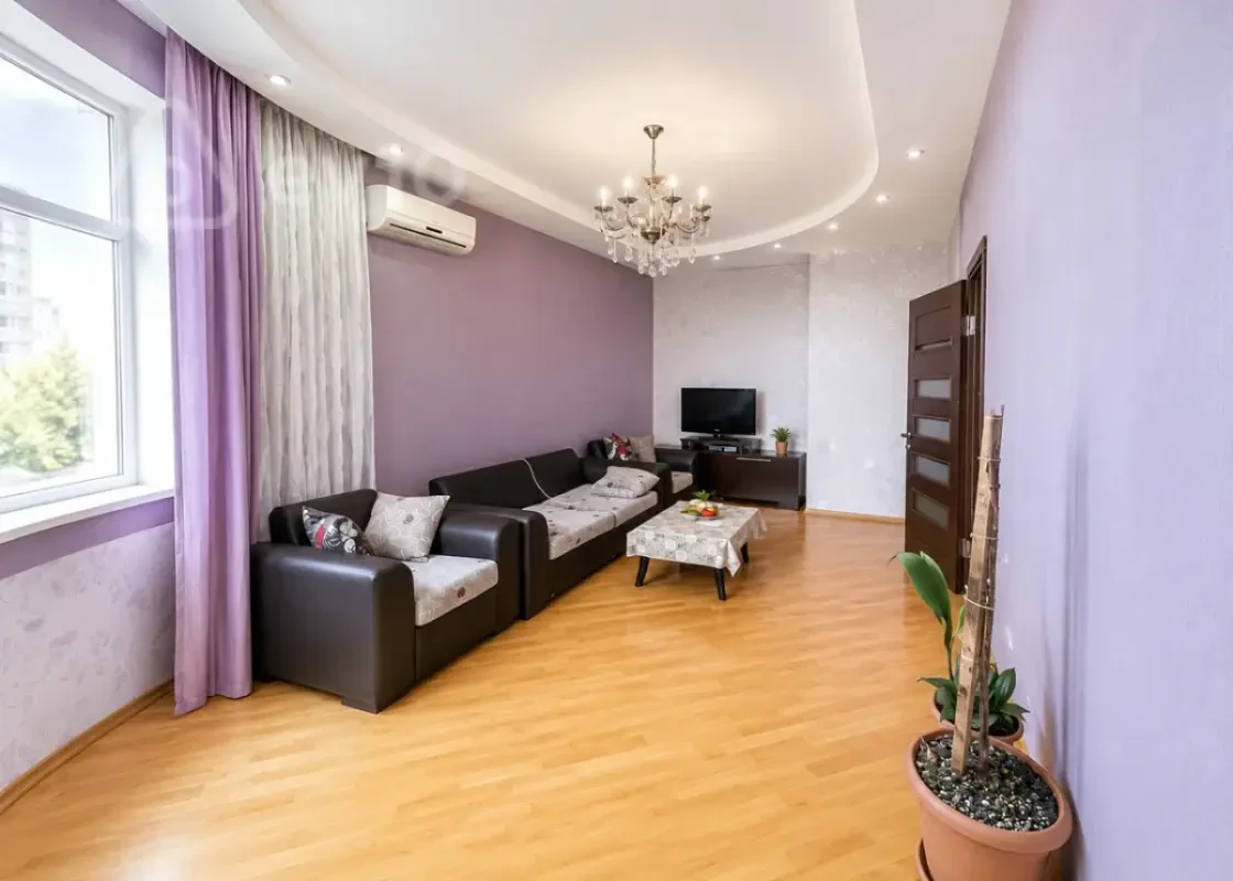 Kirayə verilir 2 otaqlı yeni tikili 85 m²