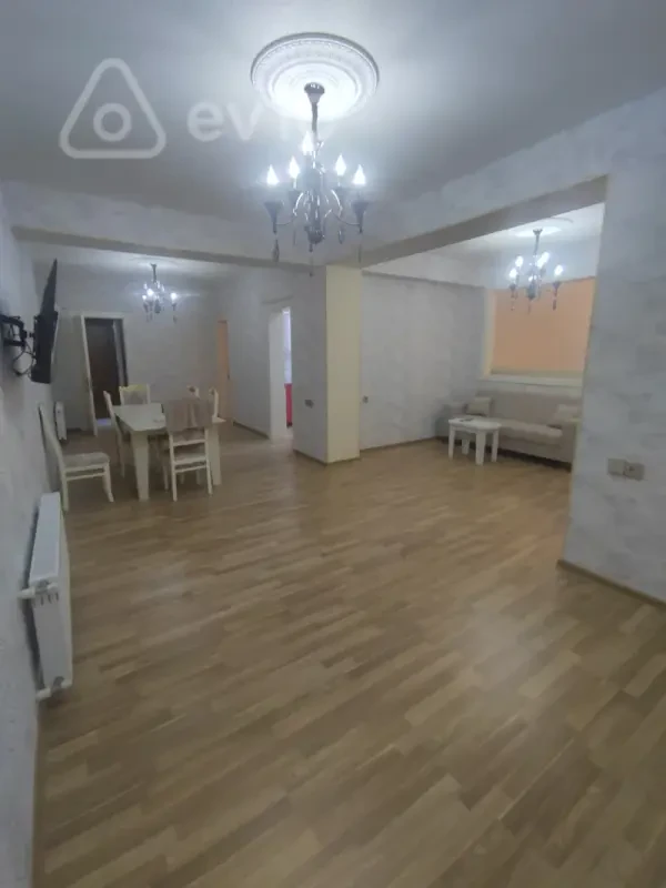 Satılır 3 otaqlı yeni tikili 106 m²