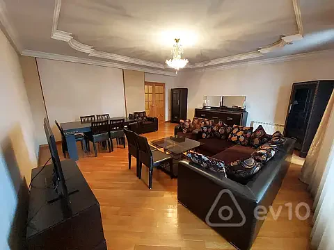 Kirayə verilir 4 otaqlı yeni tikili 220 m² — Bakı, Yasamal 4 otaq 220.00 m²