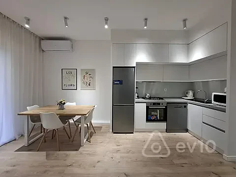 Kirayə verilir 2 otaqlı yeni tikili 70 m² — Bakı, Xətai 2 otaq 70.00 m²