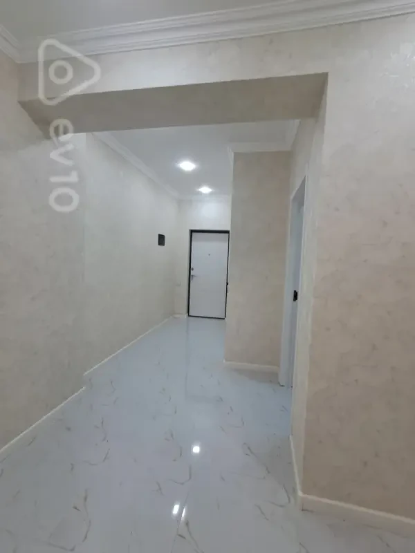 Satılır 2 otaqlı yeni tikili 66.5 m²