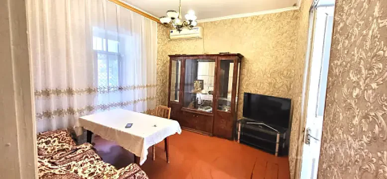 Kirayə verilir 3 otaqlı köhnə tikili 70 m² — Bakı, Nəsimi 3 otaq 70.00 m²
