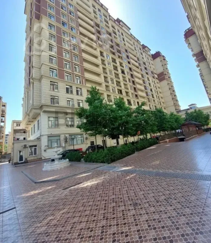 Kirayə verilir 2 otaqlı yeni tikili 61 m²