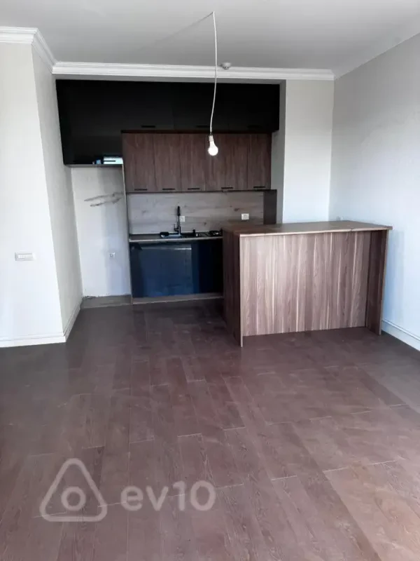 Kirayə verilir 2 otaqlı yeni tikili 60 m²