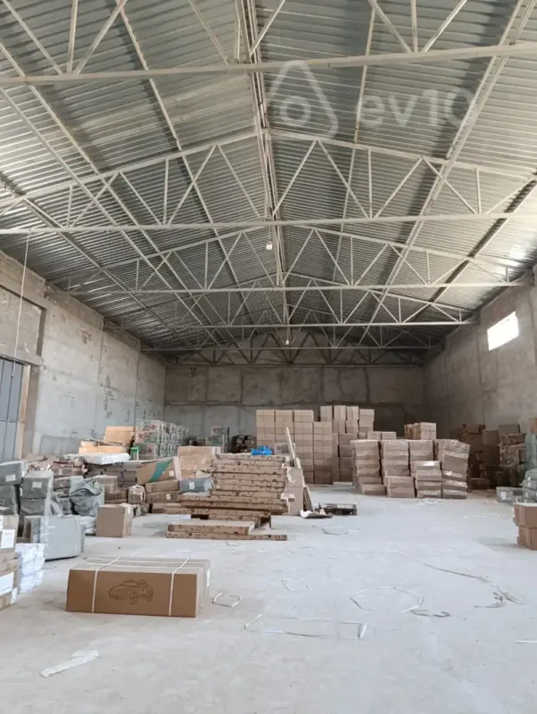 Kirayə verilir mənzil 800 m²