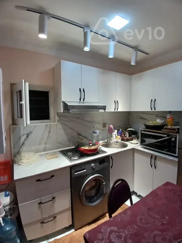 Kirayə verilir 1 otaqlı həyət evi 35 m²
