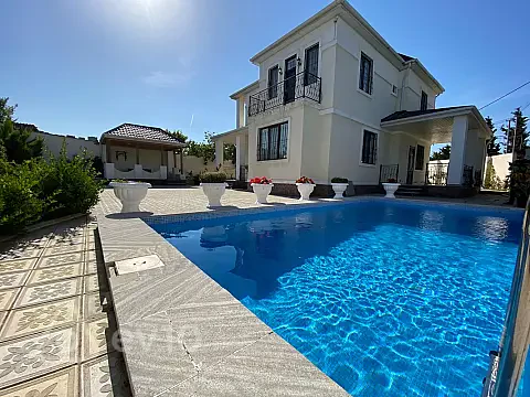 Kirayə verilir 5 otaqlı həyət evi 200 m² — Bakı, Sabunçu 5 otaq 200.00 m²