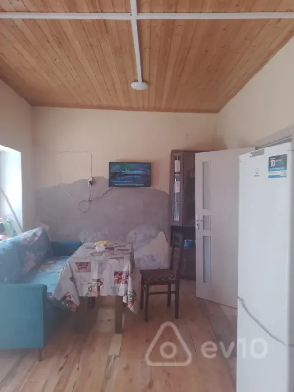 Kirayə verilir 3 otaqlı həyət evi 50 m²