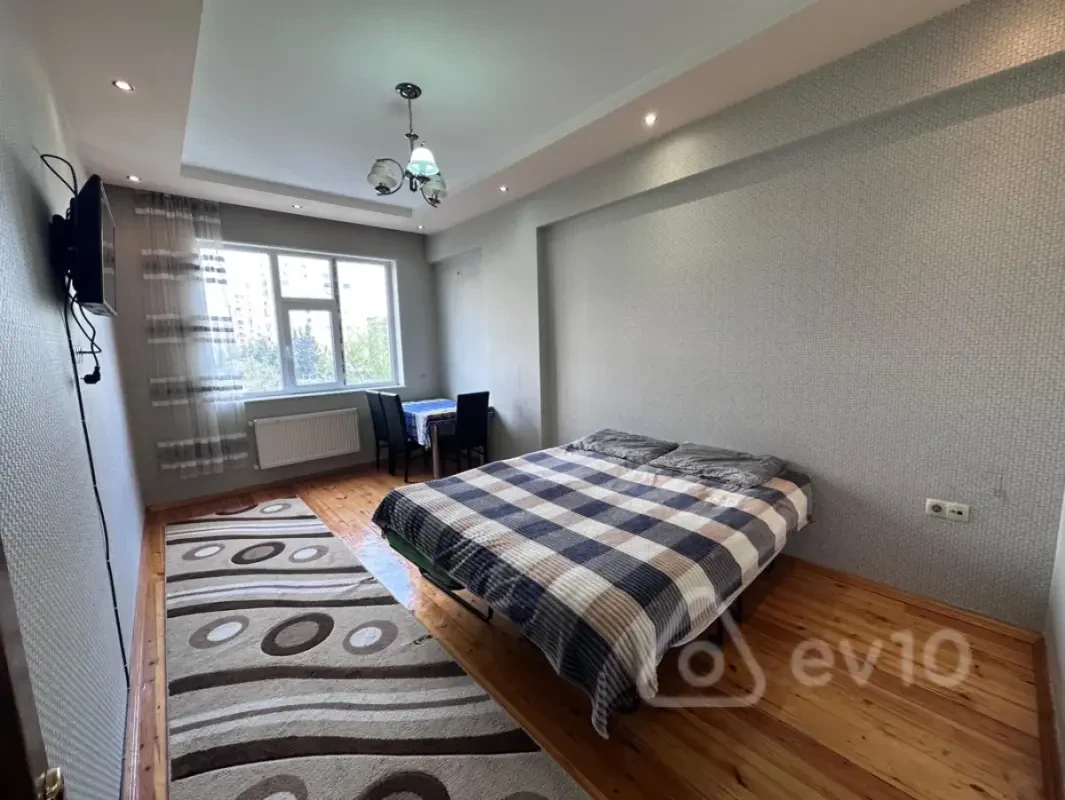 Kirayə verilir 1 otaqlı yeni tikili 54 m²