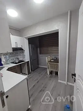 Kirayə verilir 1 otaqlı köhnə tikili 40 m² — Bakı, Xətai 1 otaq 40.00 m²