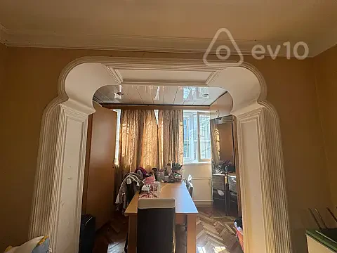 Kirayə verilir 2 otaqlı köhnə tikili 50 m² — Bakı, Yasamal 2 otaq 50.00 m²