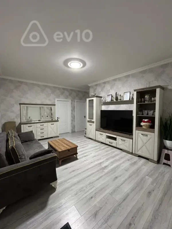Satılır 4 otaqlı yeni tikili 123 m²