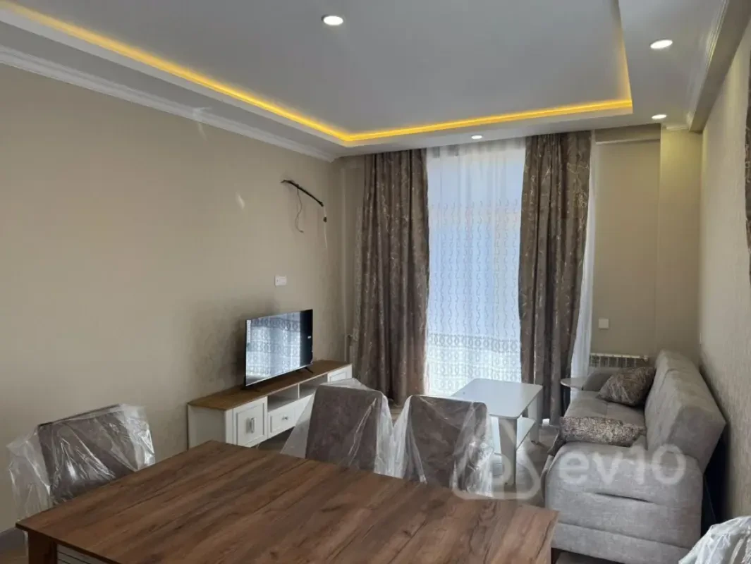 Kirayə verilir 3 otaqlı yeni tikili 107 m²