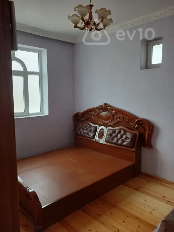 Kirayə verilir 2 otaqlı həyət evi 50 m²