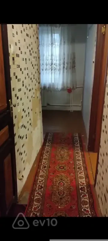 Kirayə verilir 1 otaqlı köhnə tikili 40 m²