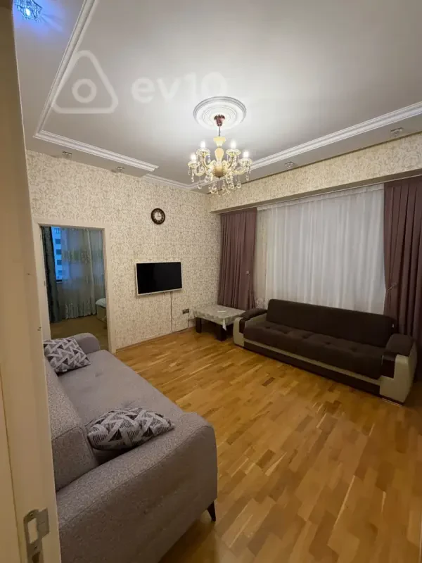 Kirayə verilir 2 otaqlı yeni tikili 60 m²
