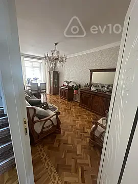 Satılır 3 otaqlı köhnə tikili 75 m² — Bakı, Nəsimi 3 otaq 75.00 m²