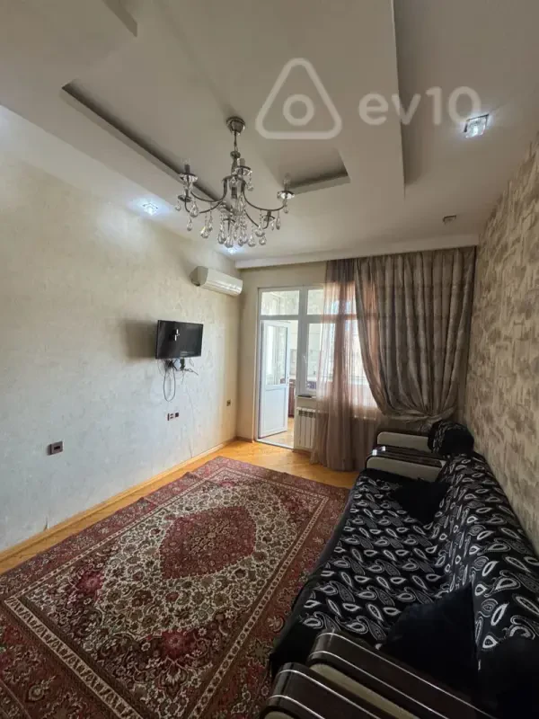 Kirayə verilir 2 otaqlı yeni tikili 65 m²