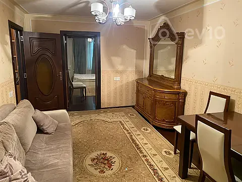 Kirayə verilir 2 otaqlı köhnə tikili 57 m² — Bakı, Yasamal 2 otaq 57.00 m²