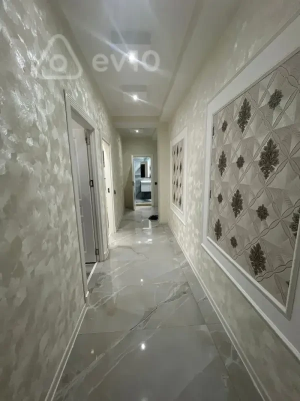 Kirayə verilir 2 otaqlı yeni tikili 75 m²