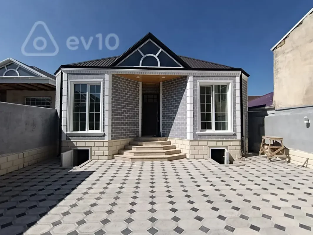 Satılır 4 otaqlı həyət evi 120 m²
