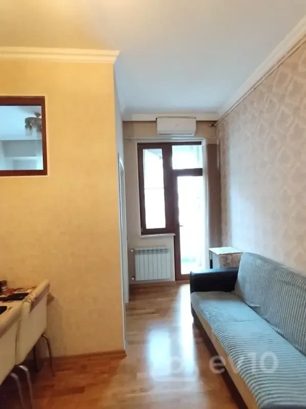 Kirayə verilir 2 otaqlı yeni tikili 45 m²