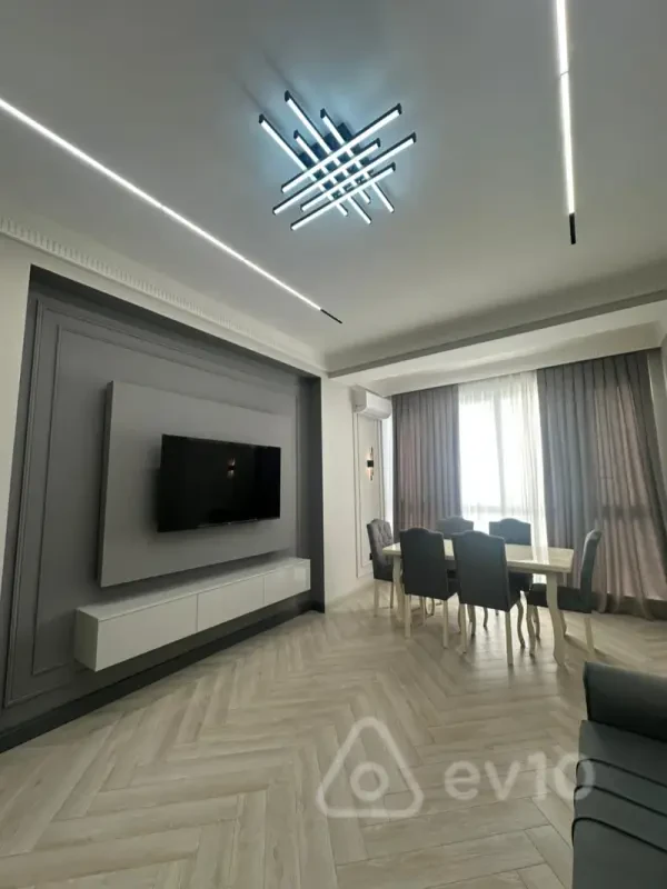 Kirayə verilir 3 otaqlı yeni tikili 110 m²