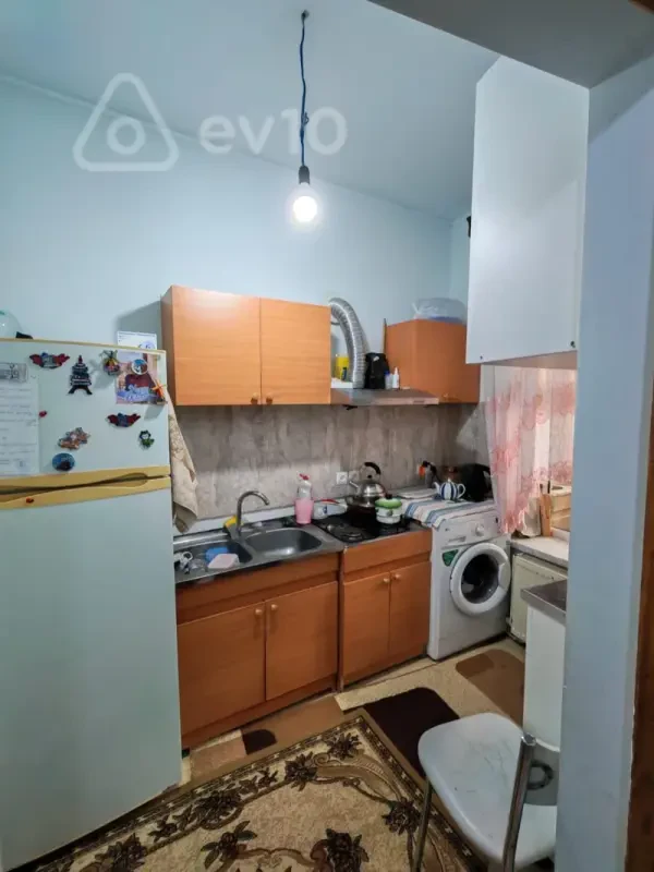 Kirayə verilir 2 otaqlı həyət evi 60 m²