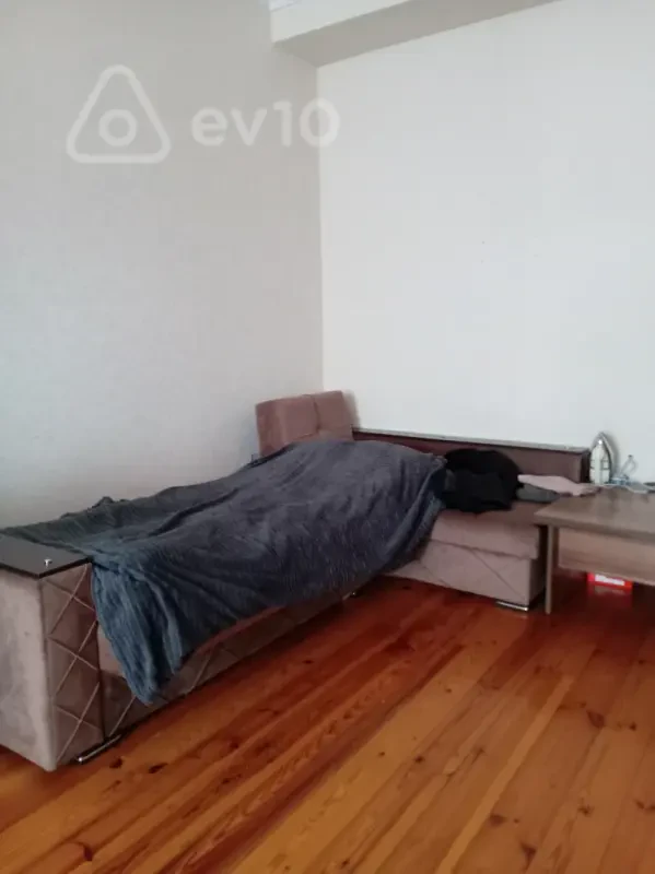Kirayə verilir 3 otaqlı yeni tikili 80 m²