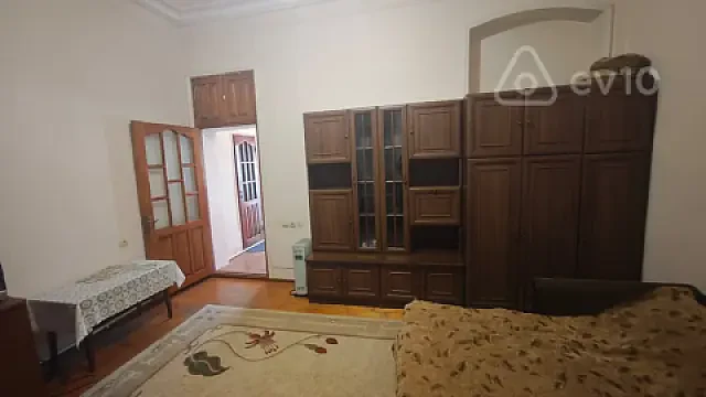 Kirayə verilir 2 otaqlı köhnə tikili 50 m² — Bakı, Nəsimi 2 otaq 50.00 m²