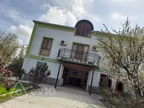 Satılır 5 otaqlı həyət evi 480 m² — Xaçmaz 5 otaq 480.00 m²