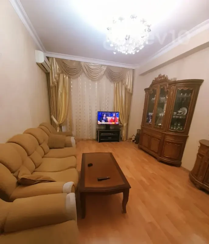 Satılır 3 otaqlı yeni tikili 60 m²