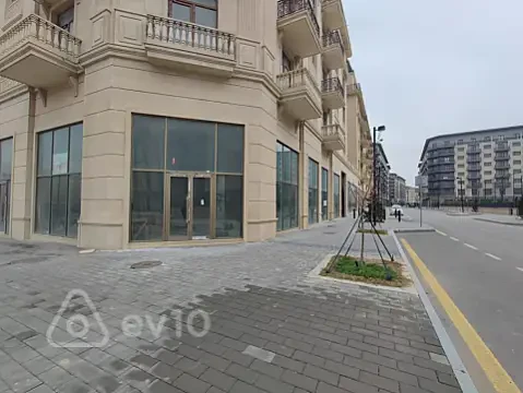 Kirayə verilir mənzil 182 m² — Bakı, Xətai 182.00 m²