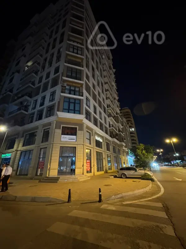 Kirayə verilir 2 otaqlı yeni tikili 73 m²