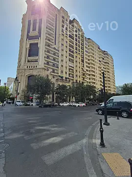 Kirayə verilir 3 otaqlı yeni tikili 120 m² — Bakı, Nəsimi 3 otaq 120.00 m²
