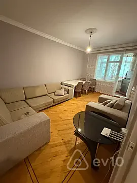 Kirayə verilir 3 otaqlı köhnə tikili 70 m² — Bakı, Nəsimi 3 otaq 70.00 m²