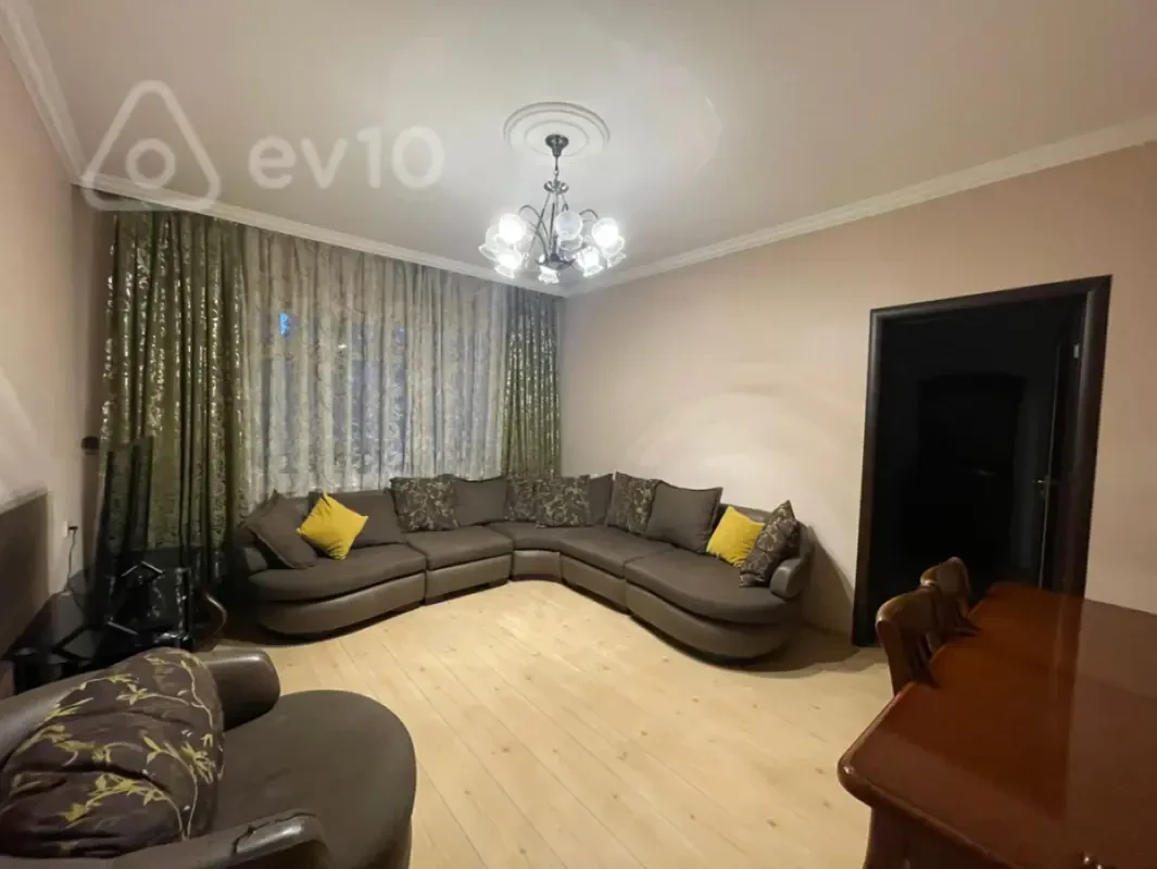 Kirayə verilir 3 otaqlı yeni tikili 76 m²