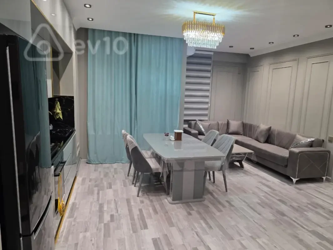 Kirayə verilir 3 otaqlı yeni tikili 77 m²