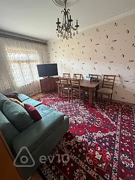 Satılır 5 otaqlı köhnə tikili 110 m² — Bakı, Suraxanı 5 otaq 110.00 m²