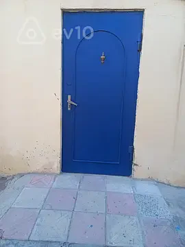 Kirayə verilir 1 otaqlı köhnə tikili 35 m² — Bakı, Binəqədi 1 otaq 35.00 m²