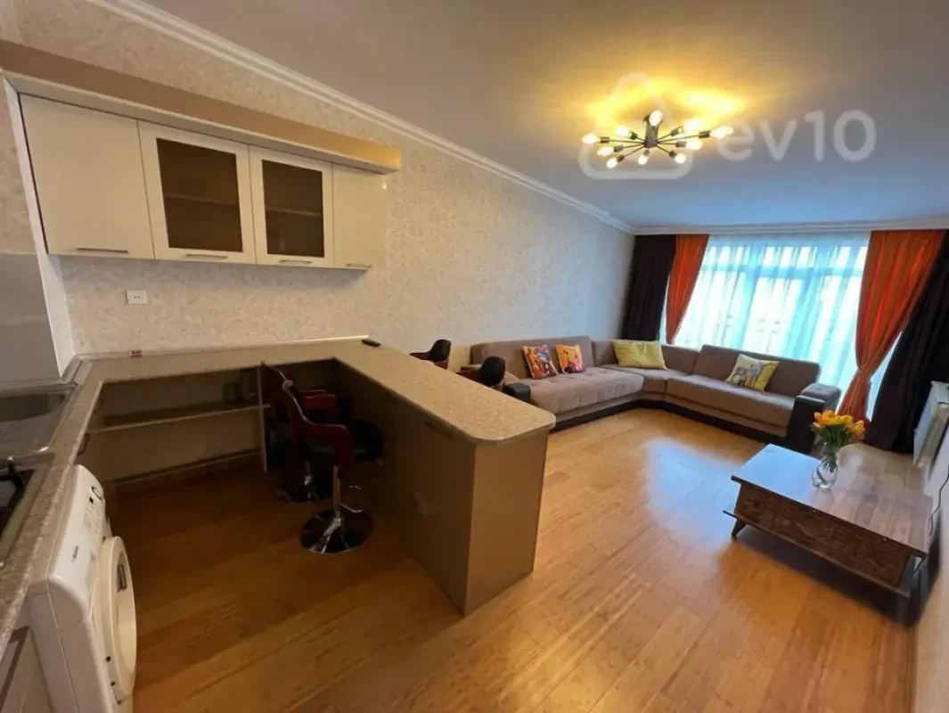 Kirayə verilir 2 otaqlı yeni tikili 60 m²