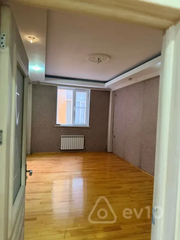 Kirayə verilir 3 otaqlı yeni tikili 92 m²