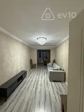 Kirayə verilir 3 otaqlı köhnə tikili 90 m² — Bakı, Nəsimi 3 otaq 90.00 m²