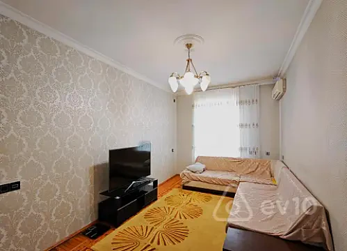 Satılır 3 otaqlı köhnə tikili 85 m² — Bakı, Nəsimi 3 otaq 85.00 m²