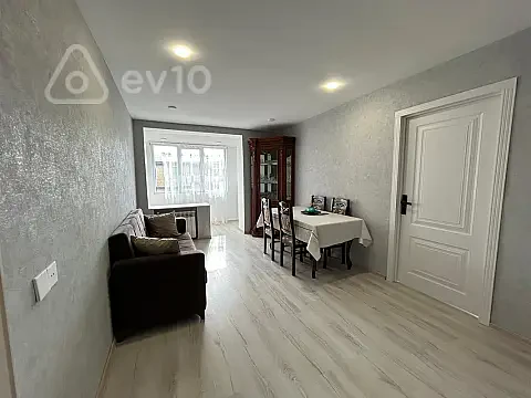 Kirayə verilir 2 otaqlı köhnə tikili 55 m² — Bakı, Yasamal 2 otaq 55.00 m²
