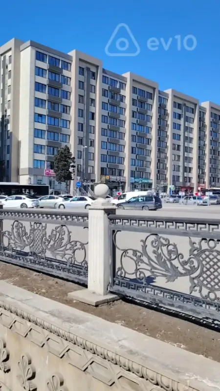 Satılır 2 otaqlı köhnə tikili 52.4 m²
