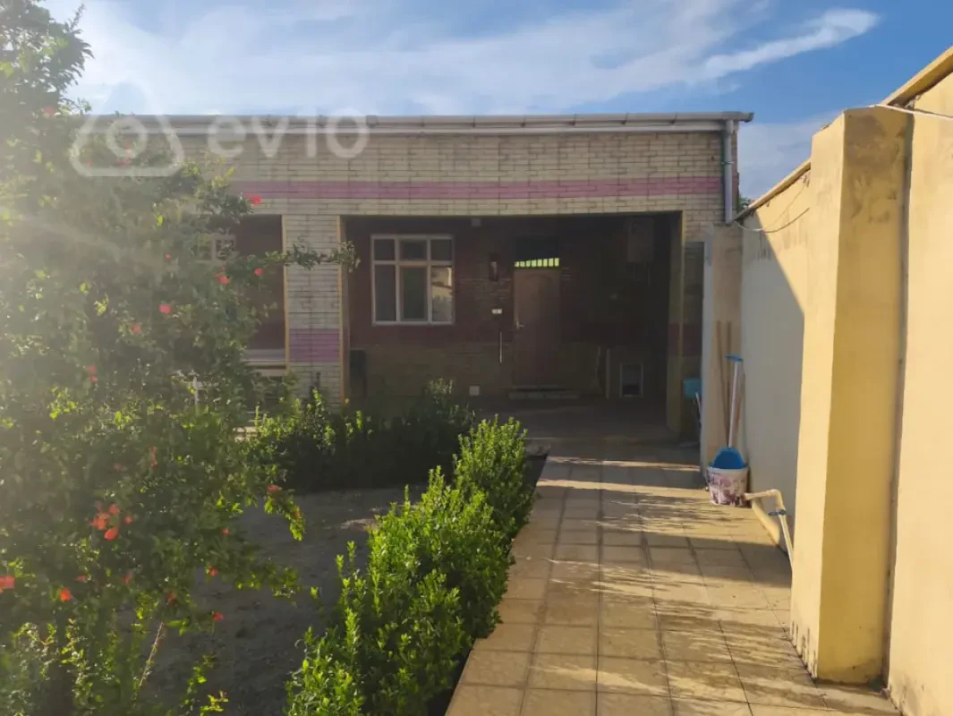 Kirayə verilir 3 otaqlı həyət evi 100 m²