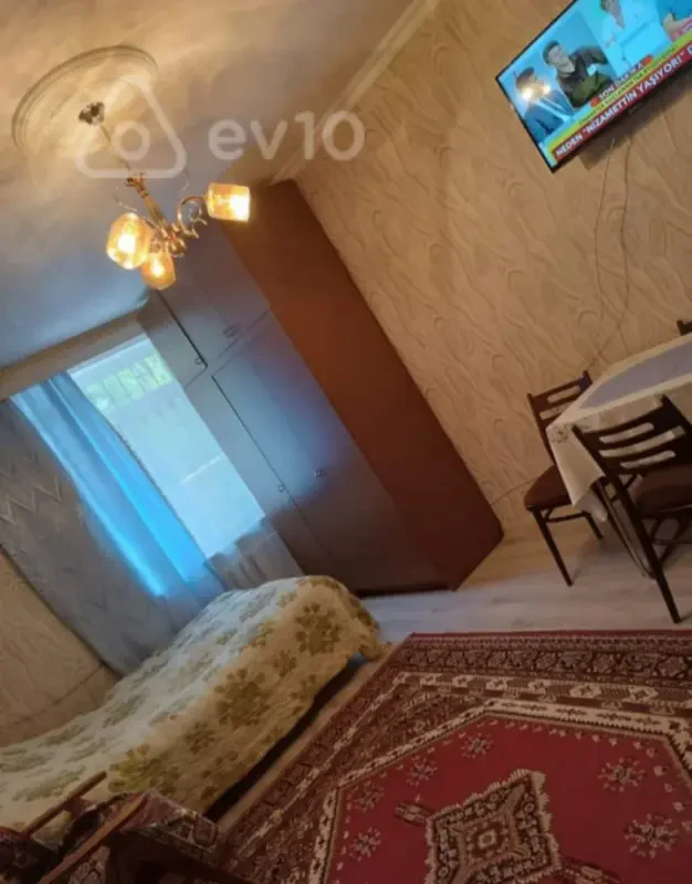 Kirayə verilir 1 otaqlı köhnə tikili 30 m²